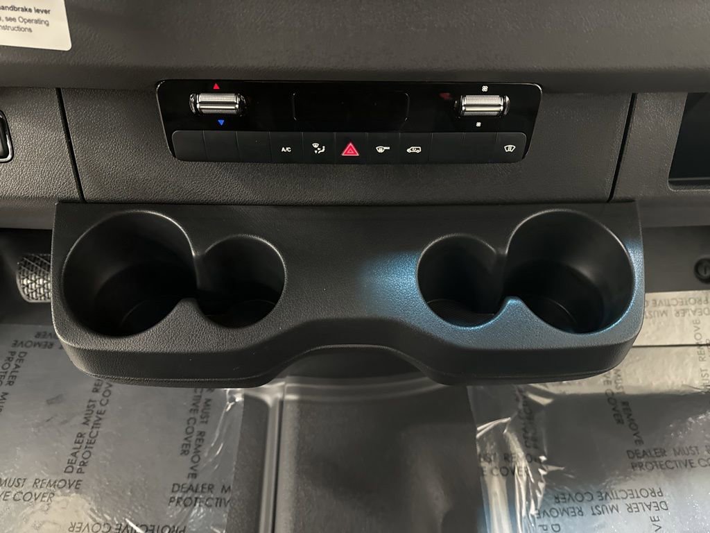 New 2025 Mercedes-Benz Sprinter 2500 image 17