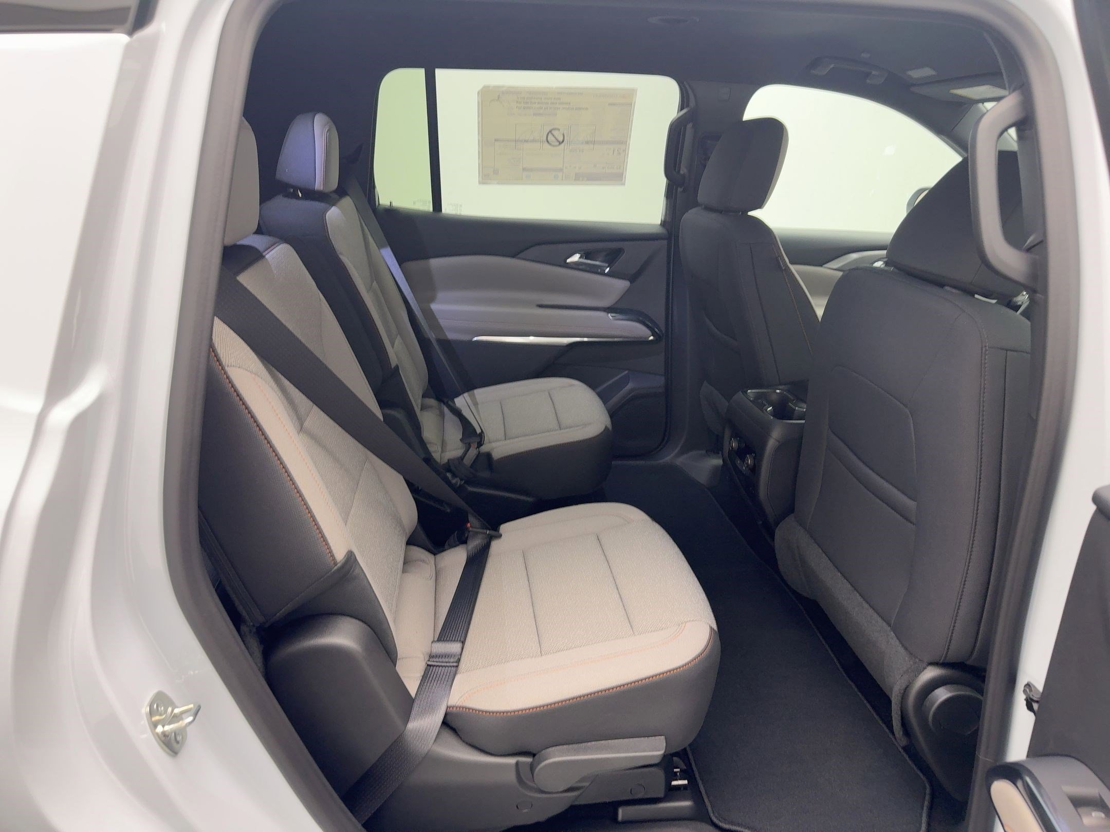 New 2026 Chevrolet Traverse LT w/ Driver Confidence Package image 24