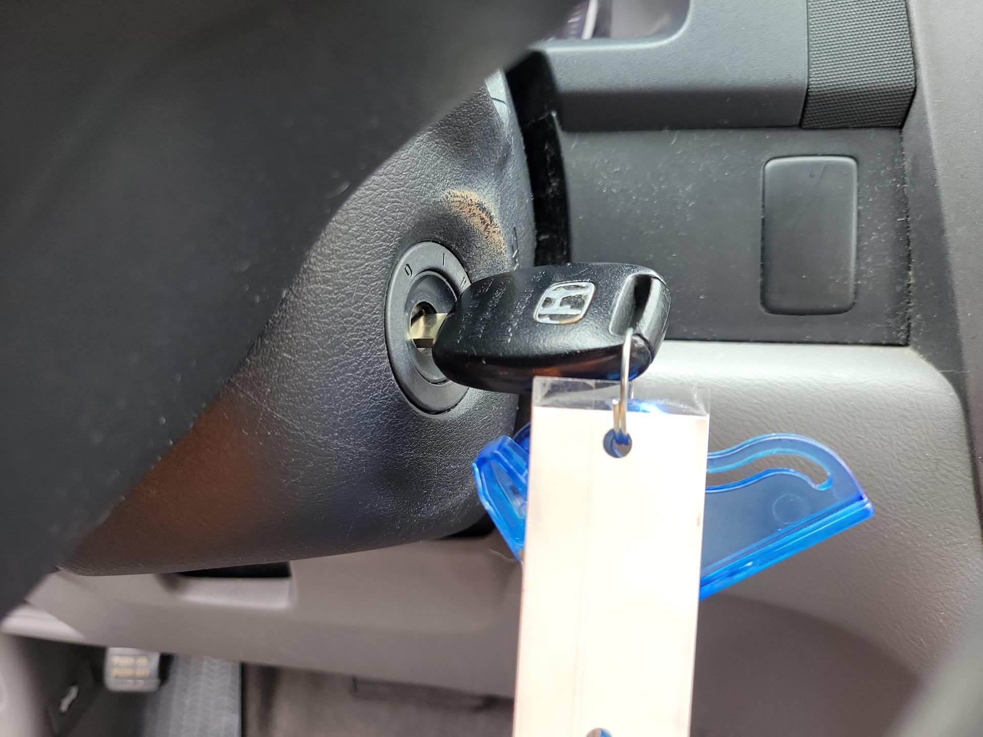 Used 2011 Honda CR-V LX image 28