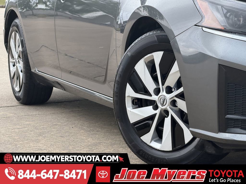 Used 2024 Nissan Altima 2.5 S image 11