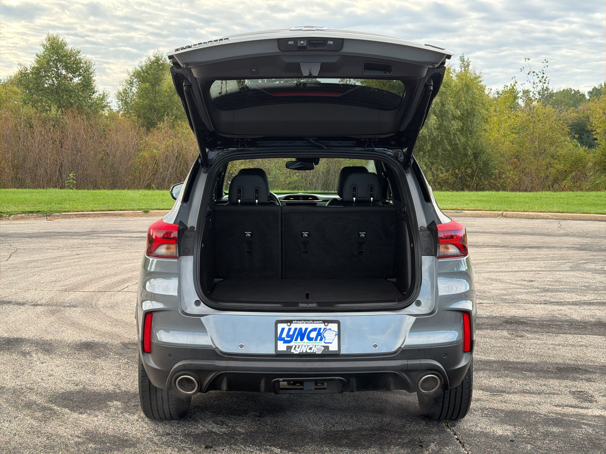 Used 2021 Chevrolet TrailBlazer RS w/ Sun and Liftgate Package AWD/4WD image 39