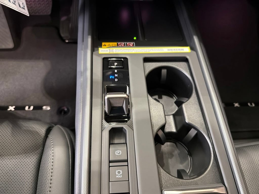 New 2026 Lexus ES 500e AWD/4WD image 12