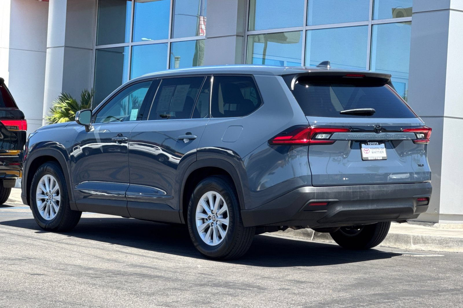 Certified 2025 Toyota Grand Highlander FWD image 8