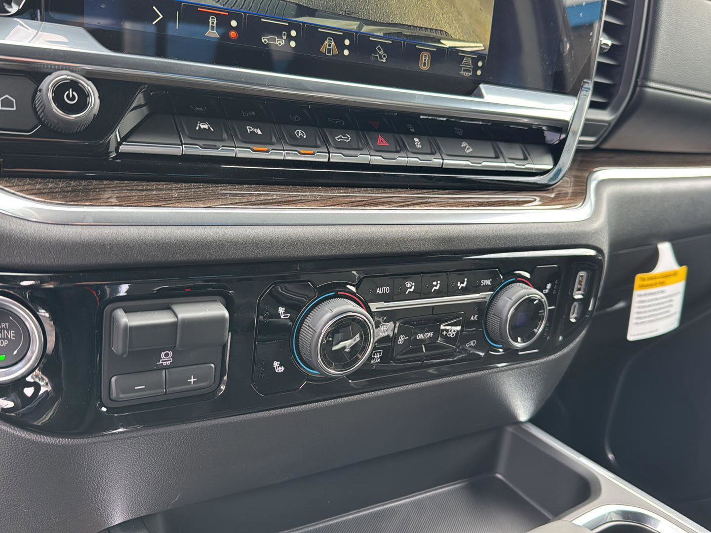 Used 2026 Chevrolet Silverado 1500 LT Trail Boss w/ LT Trail Boss Premium Package image 24