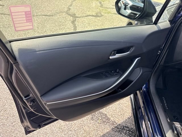 Used 2023 Toyota Corolla SE w/ Carpet Mat Package (TMS) FWD image 12