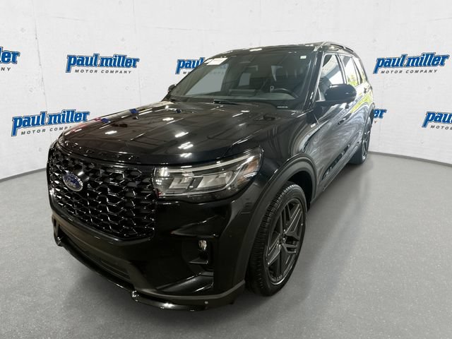 Used 2025 Ford Explorer ST-Line w/ ST-Line Street Pack