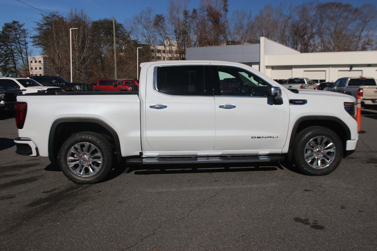 New 2026 GMC Sierra 1500 Denali w/ Technology Package image 8