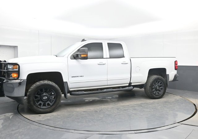 Used 2017 Chevrolet Silverado 2500 LT AWD/4WD image 11