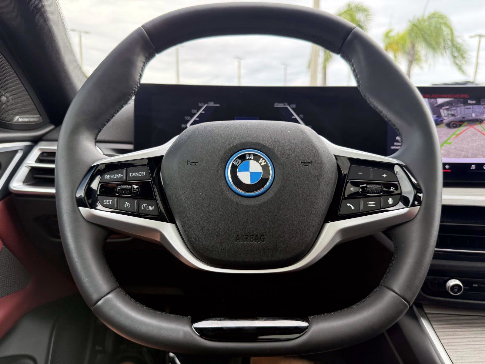 Used 2025 BMW i4 eDrive40 w/ Premium Package RWD image 28