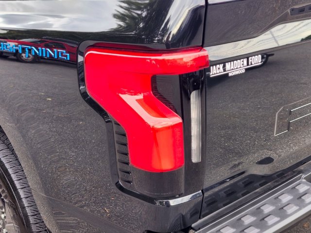 Certified 2024 Ford F150 Lightning Flash AWD/4WD image 9