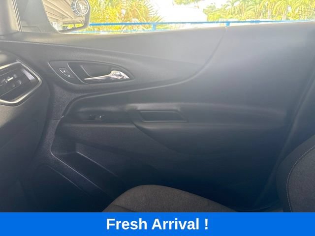 Used 2022 Chevrolet Equinox LT FWD image 11