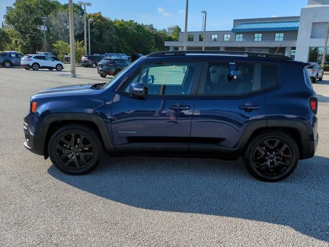 Used 2017 Jeep Renegade Altitude FWD image 7