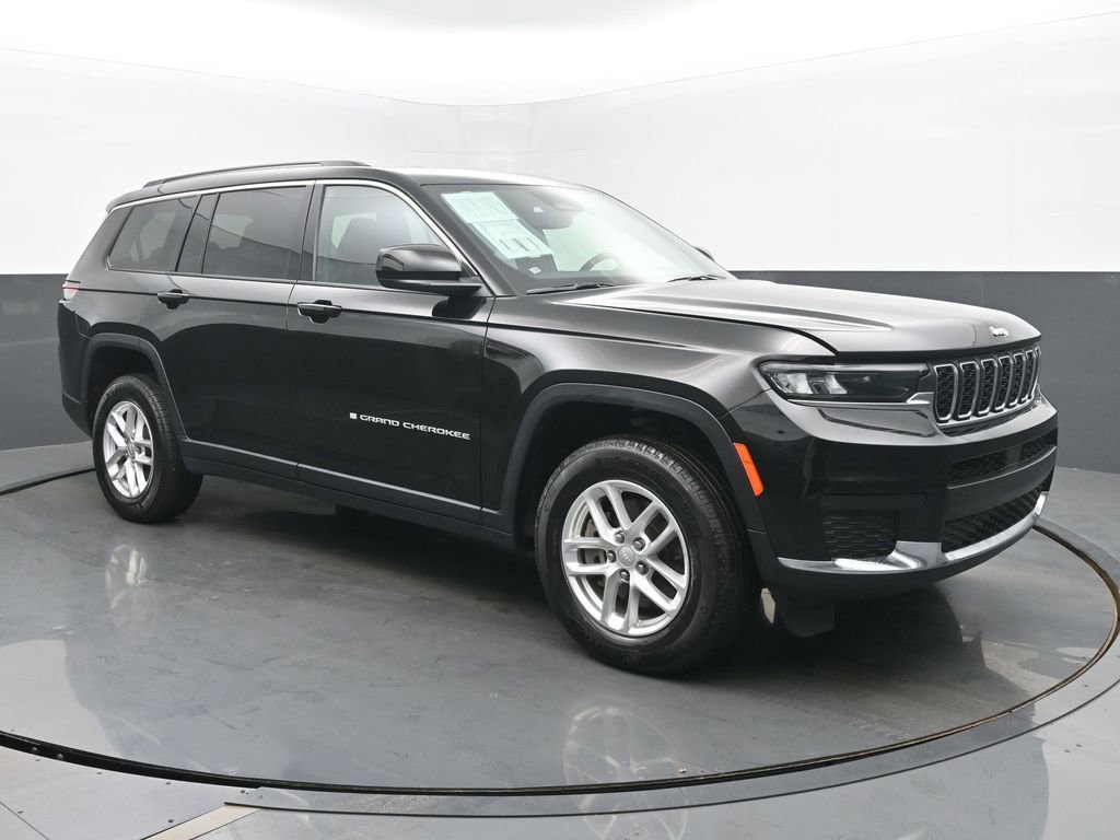 Used 2024 Jeep Grand Cherokee L Laredo w/ Luxury Tech Group I image 7