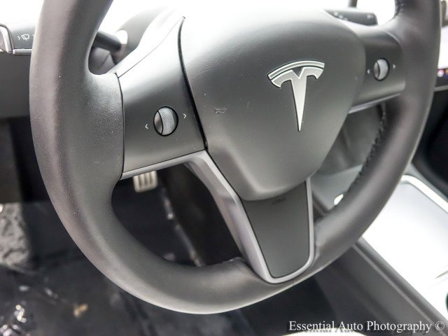 Used 2023 Tesla Model Y Performance AWD/4WD image 16