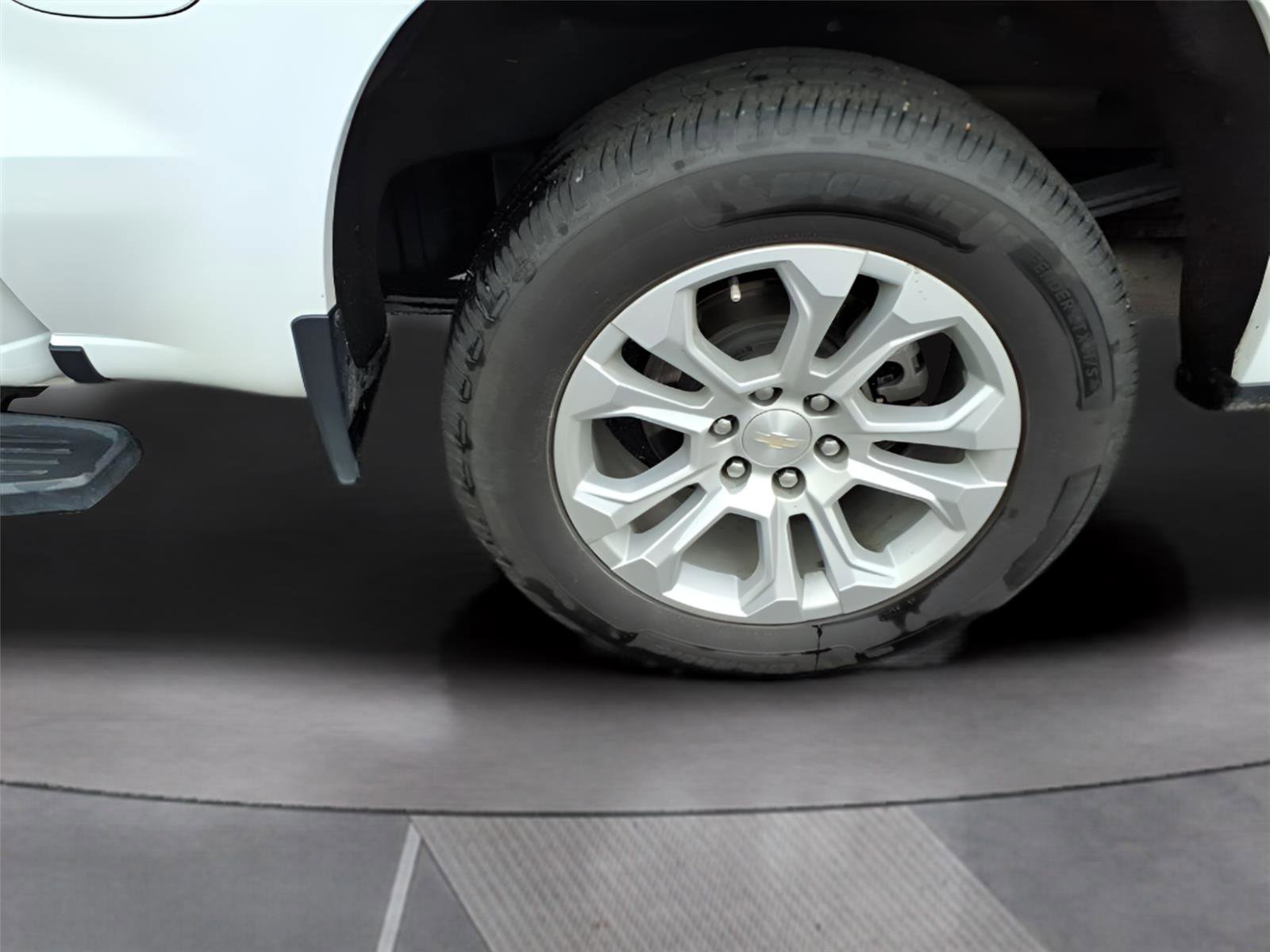 Used 2022 Chevrolet Silverado 1500 LTZ w/ LTZ Premium Package image 10