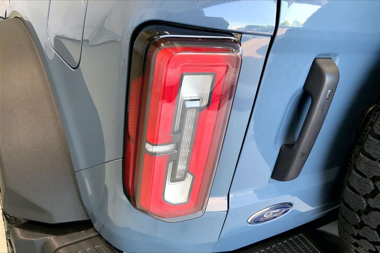 Used 2025 Ford Bronco Badlands AWD/4WD image 29