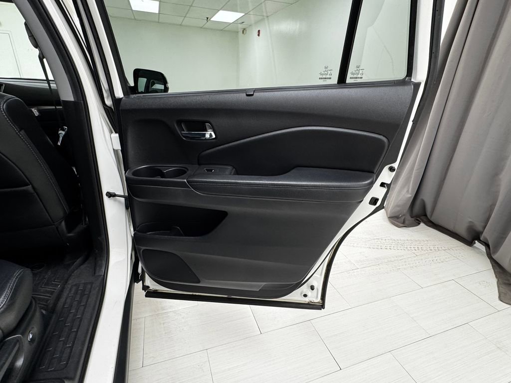 Used 2019 Honda Pilot EX-L image 16