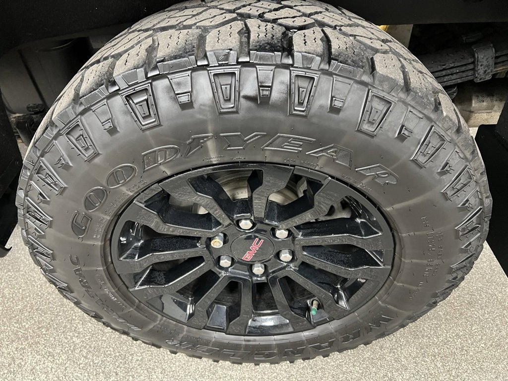 Used 2022 GMC Sierra 1500 AT4X image 20