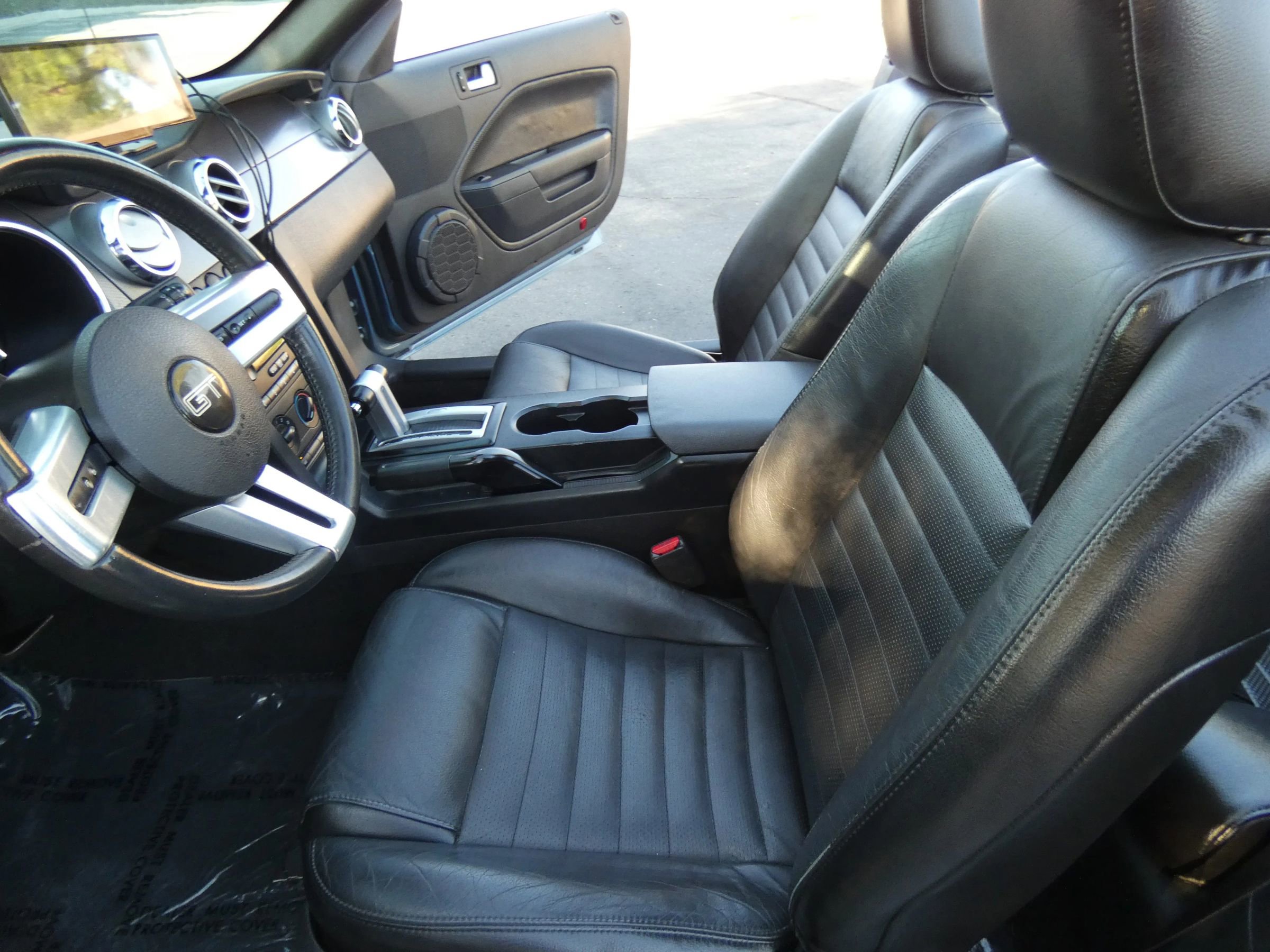 Used 2007 Ford Mustang GT Premium image 37