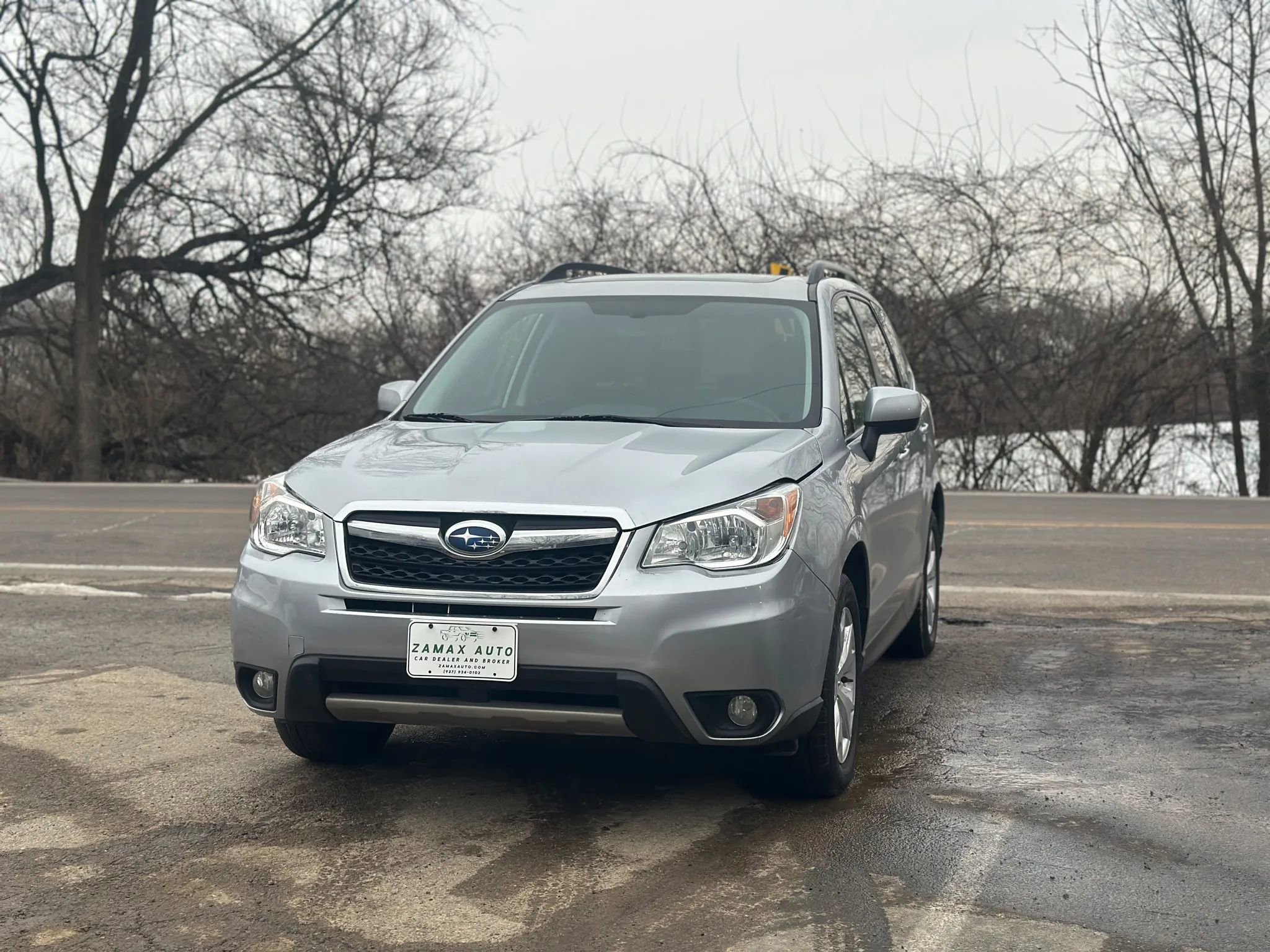 Used 2014 Subaru Forester 2.5i Premium w/ All-Weather Package AWD/4WD image 6
