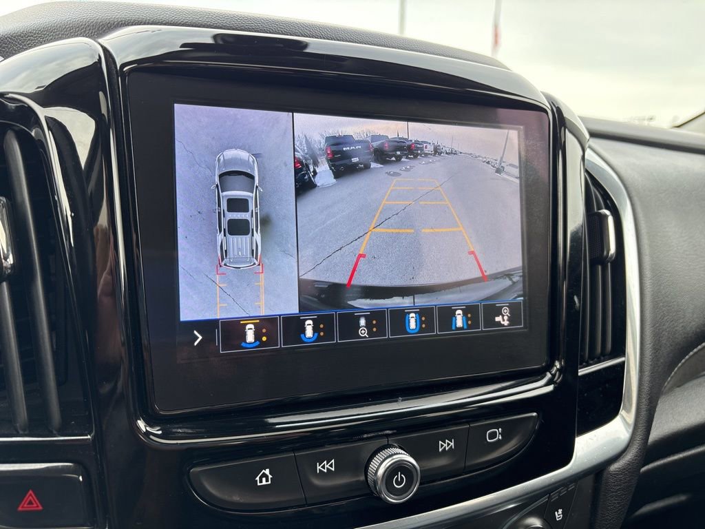Used 2021 Chevrolet Traverse High Country image 23