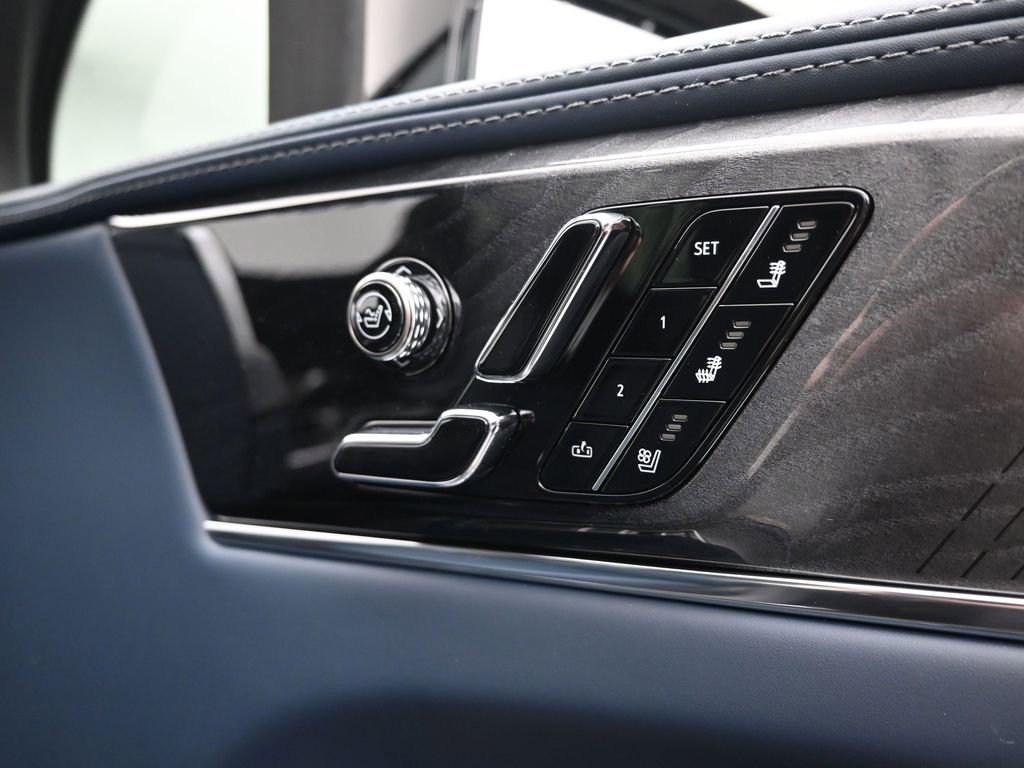 New 2026 Cadillac Escalade IQ Sport 2 w/ LPO, ONYX Package image 7