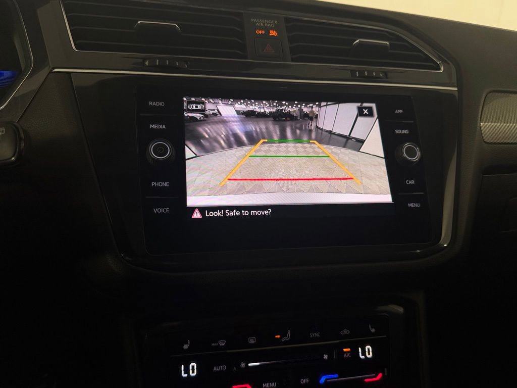 Used 2023 Volkswagen Tiguan SE R-Line FWD image 19