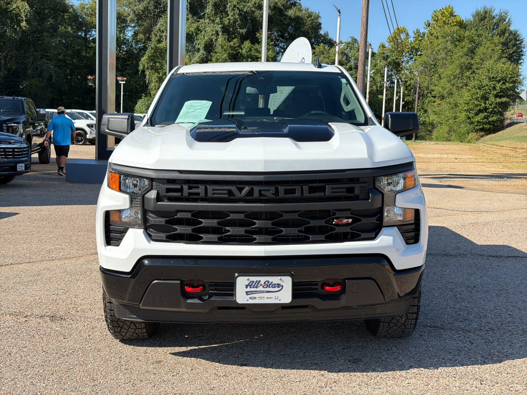 Used 2024 Chevrolet Silverado 1500 Custom Trail Boss w/ LPO, Dark Essentials Package AWD/4WD image 13