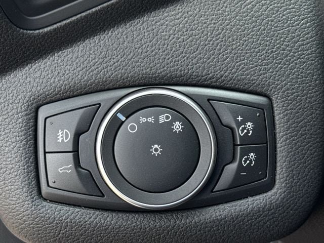 Used 2019 Ford Escape SE AWD/4WD image 23