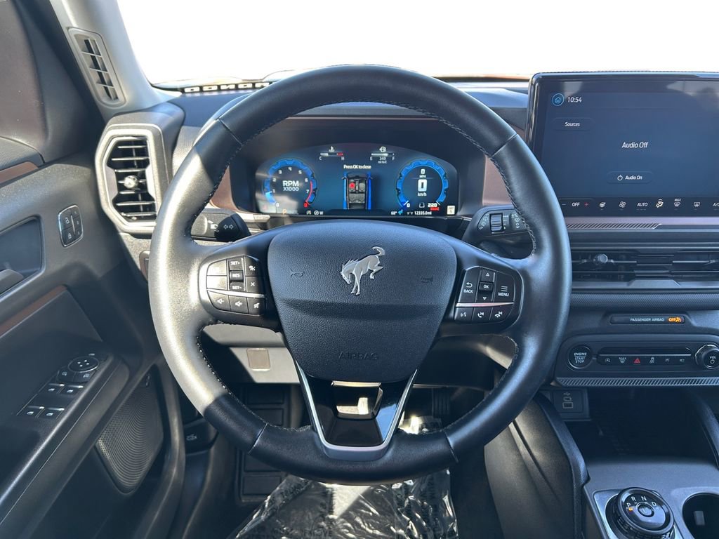 Used 2025 Ford Bronco Sport Outer Banks w/ Outer Banks Tech Package+ AWD/4WD image 13