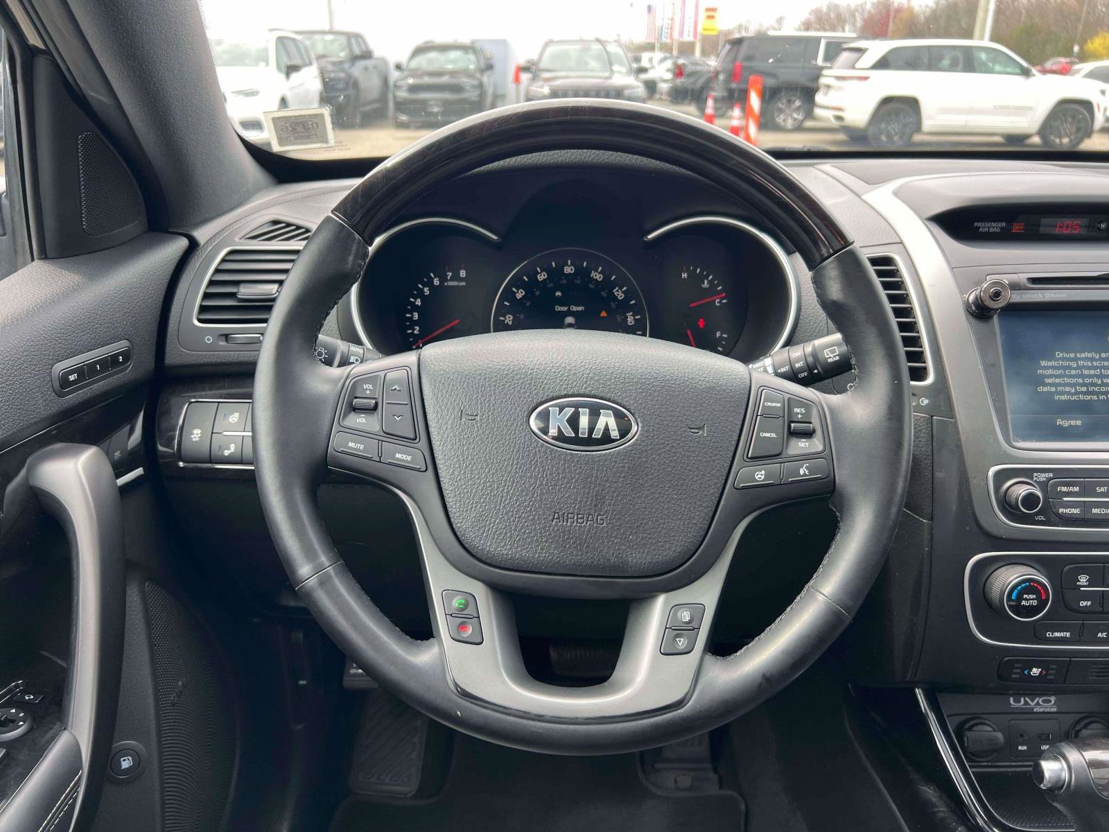 Used 2015 Kia Sorento SX AWD/4WD image 13