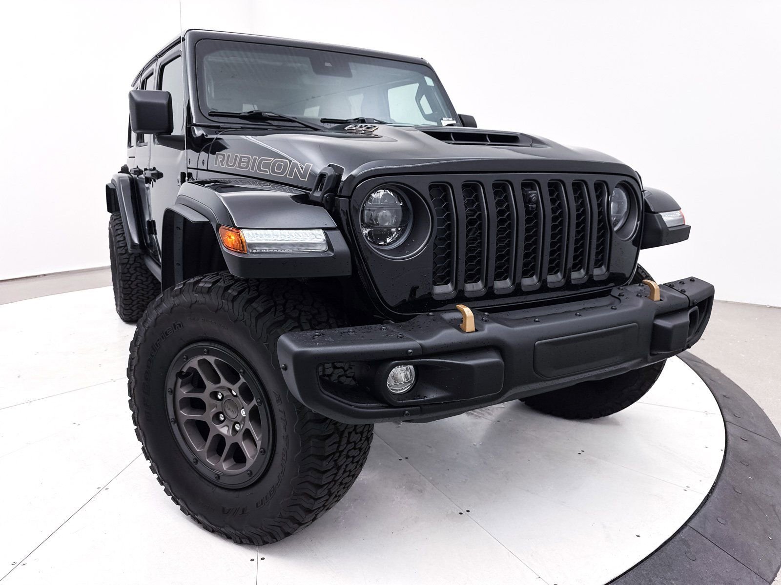 Used 2023 Jeep Wrangler Unlimited Rubicon 392 w/ Xtreme Recon 35" Tire Package image 11