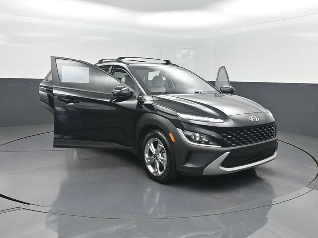 Used 2023 Hyundai Kona SEL AWD/4WD image 35