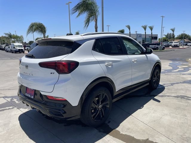 Used 2024 Buick Encore GX Sport Touring FWD image 8