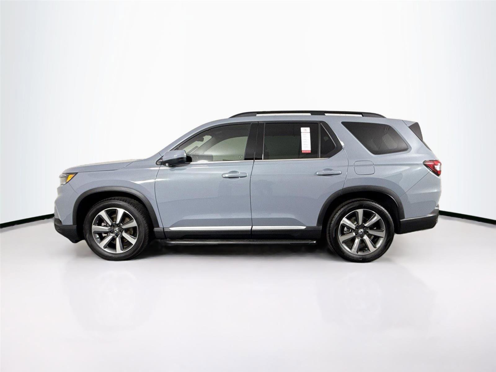 Used 2023 Honda Pilot Elite image 14
