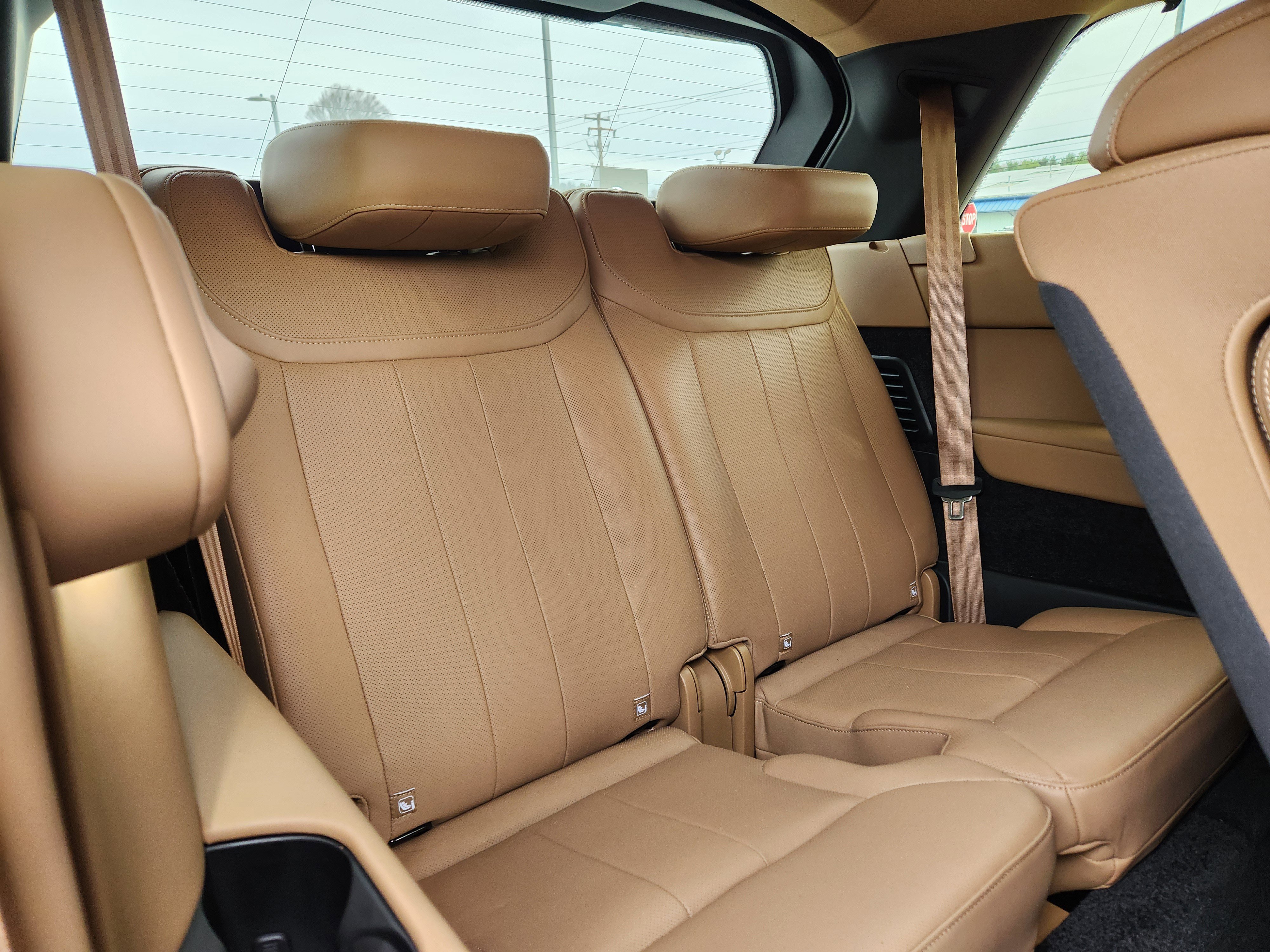 Certified 2024 Land Rover Range Rover Long Wheelbase SE image 15