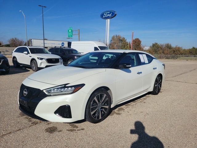 Used 2023 Nissan Maxima SV w/ Floor Mat Group image 16