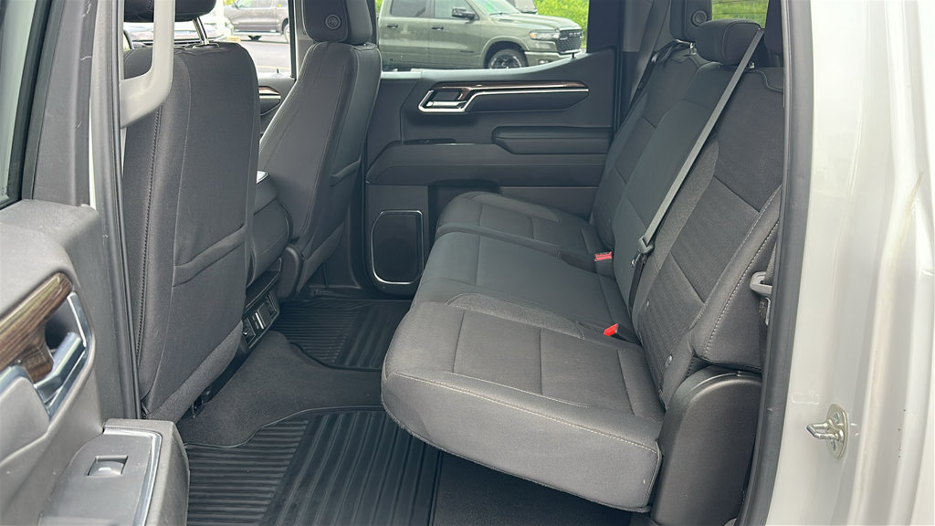 Used 2025 Chevrolet Silverado 1500 LT w/ Work Truck Package AWD/4WD image 26
