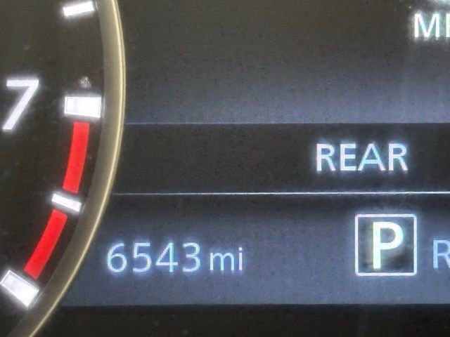 Used 2025 Nissan Frontier SV image 25