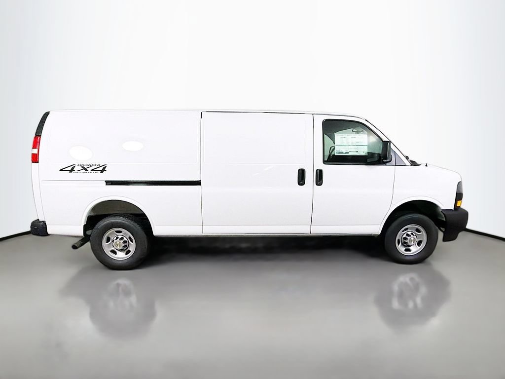 New 2026 Chevrolet Express 3500 Extended w/ Driver Convenience Package RWD image 4