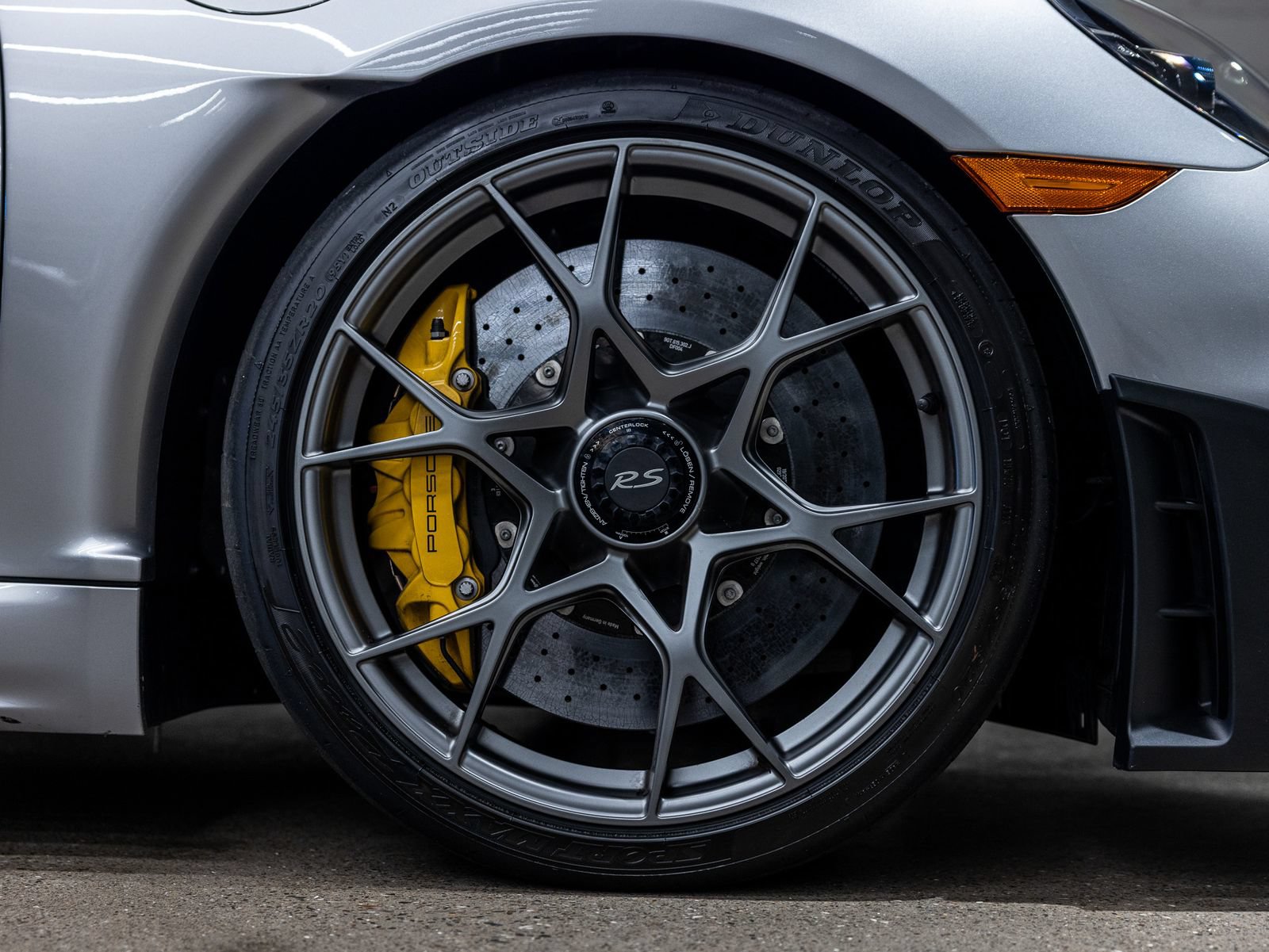 Certified 2025 Porsche 718 Boxster Spyder RS RWD image 22