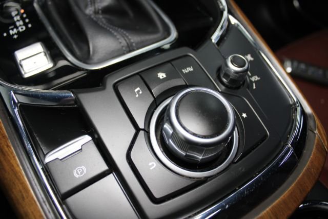 Used 2016 MAZDA CX-9 Signature AWD/4WD image 17