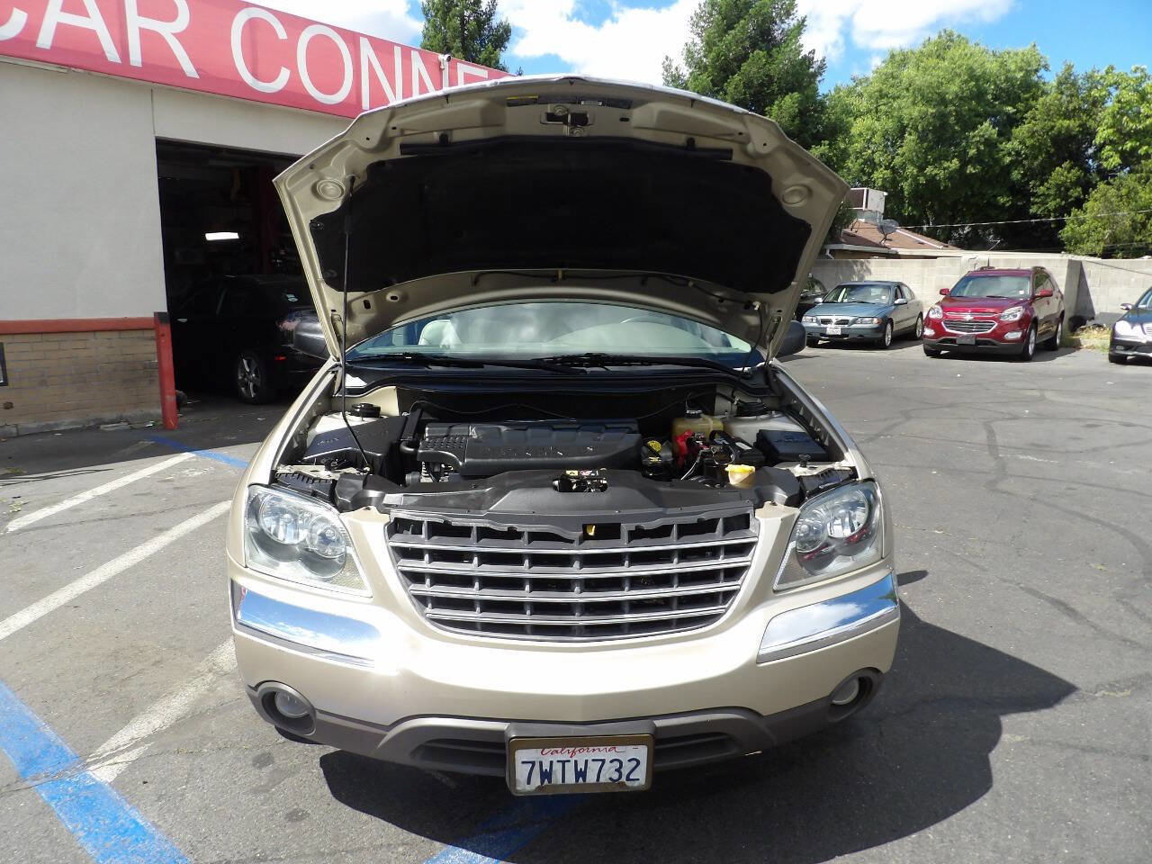 Used 2005 Chrysler Pacifica Touring AWD/4WD image 13