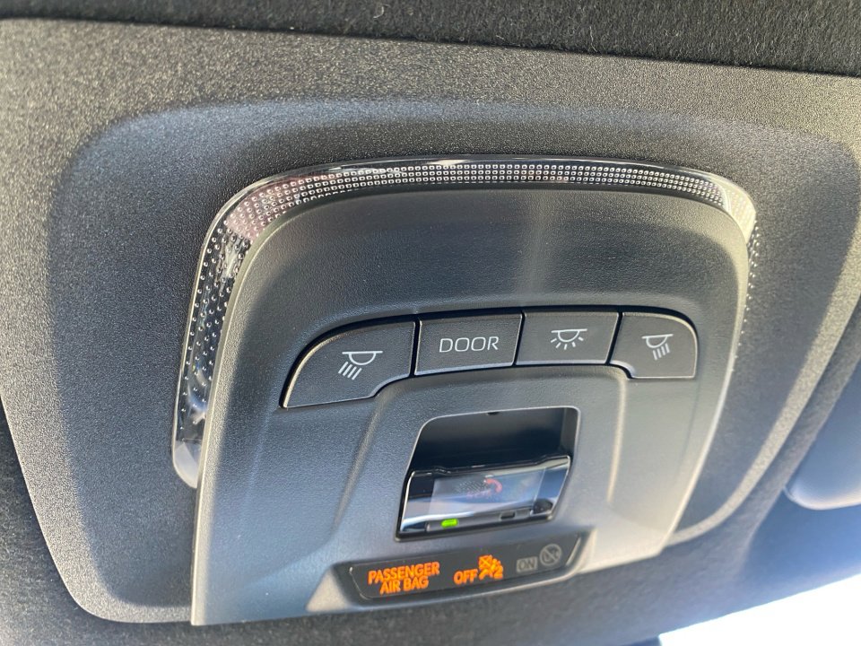 Used 2024 Toyota Corolla Cross AWD Hybrid image 24