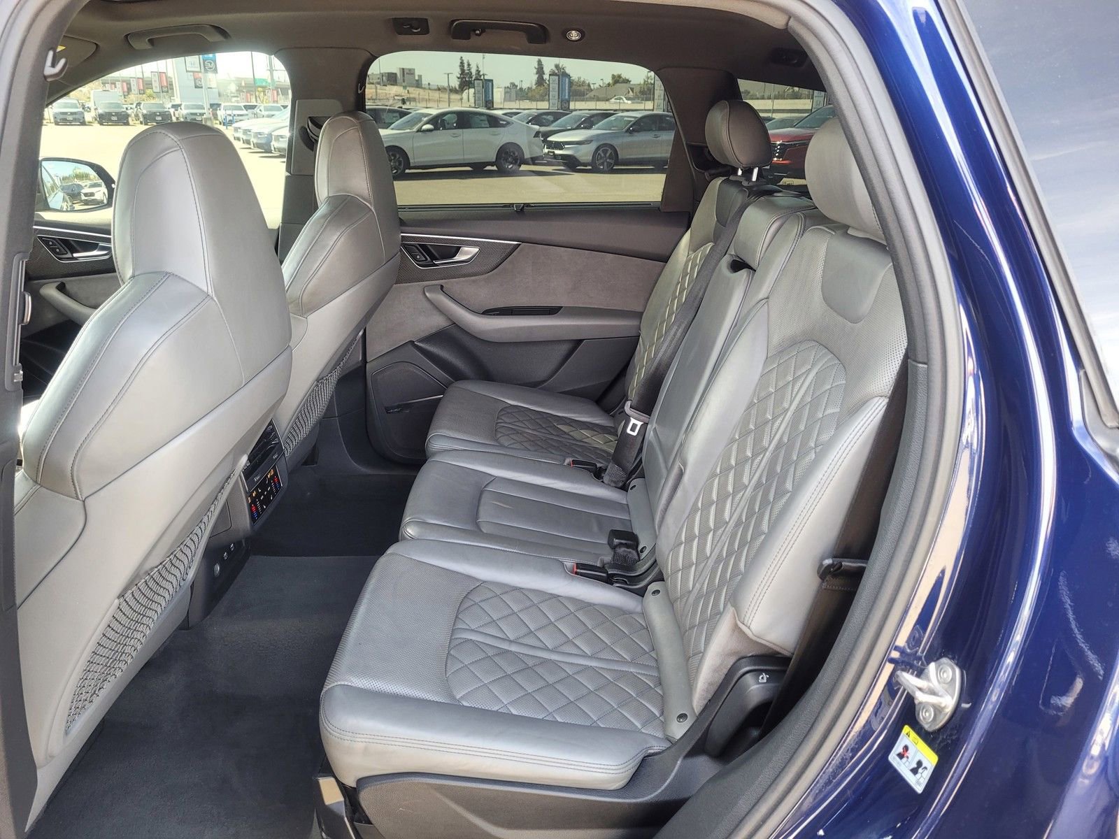 Used 2020 Audi SQ7 Prestige w/ S Sport Package image 12