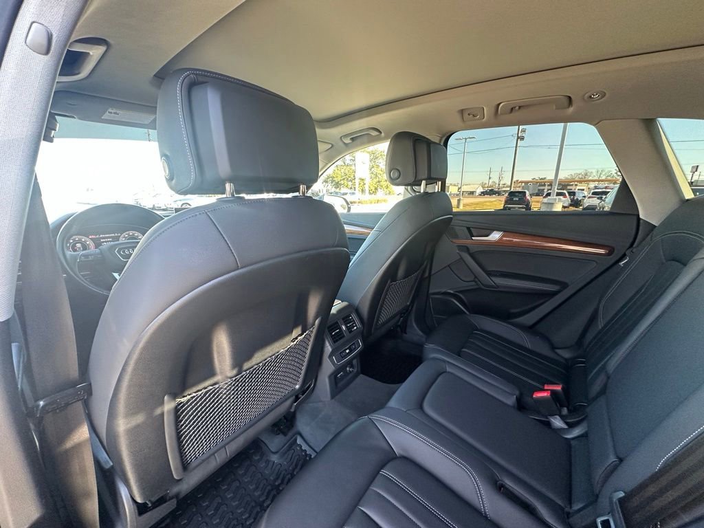 Used 2023 Audi Q5 2.0T Premium Plus w/ Premium Plus Package image 19