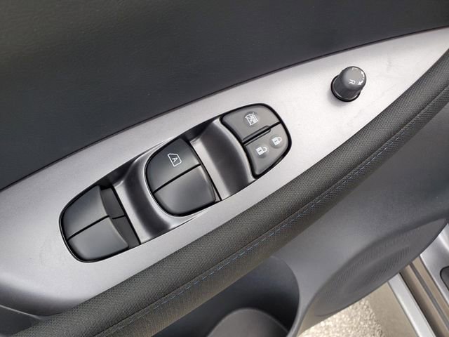 Certified 2024 Nissan Leaf S FWD image 16