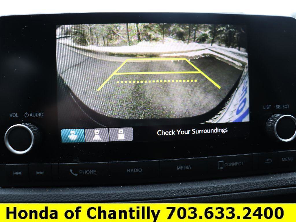 Used 2023 Honda CR-V LX image 15