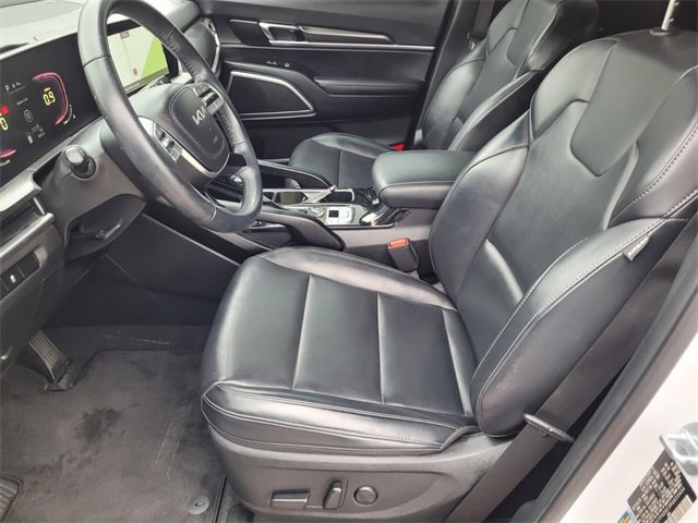 Used 2024 Kia Telluride S image 14