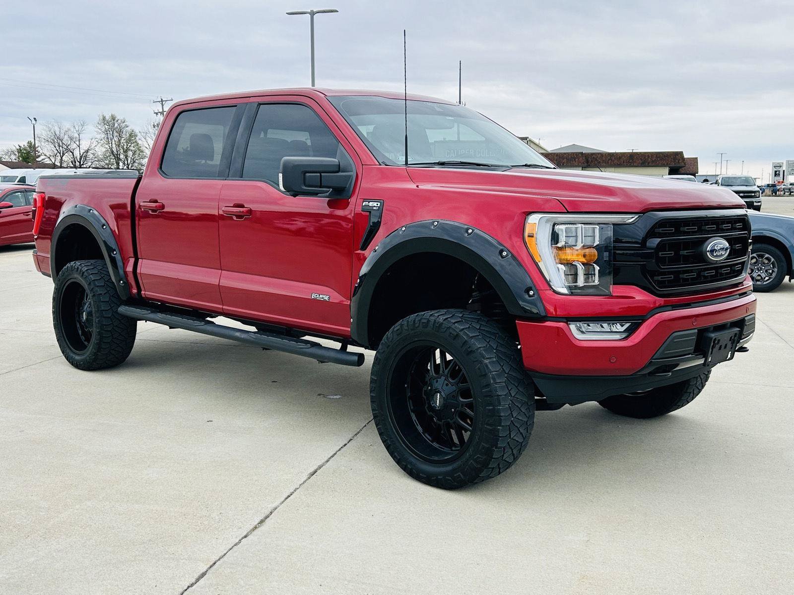 Used 2022 Ford F150 XLT w/ Equipment Group 302A High AWD/4WD image 2
